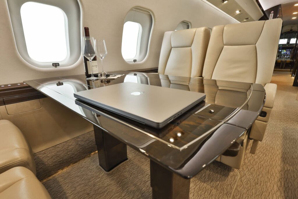 Bombardier Global 6000 Interior